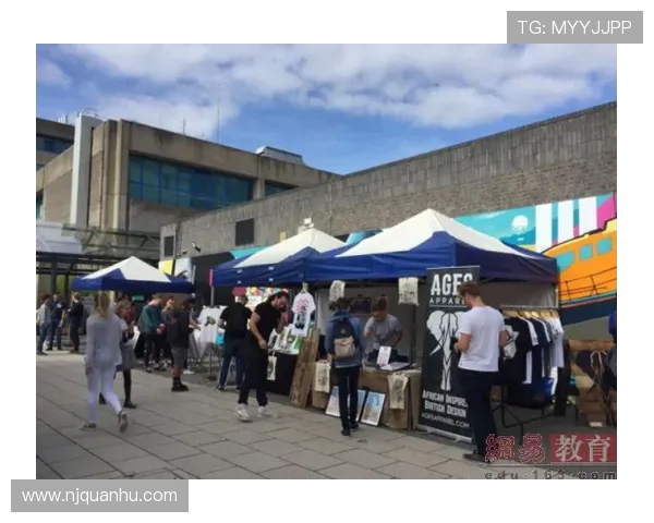 伯恩茅斯足球俱乐部新赛季备战情况分析与球员转会动态更新