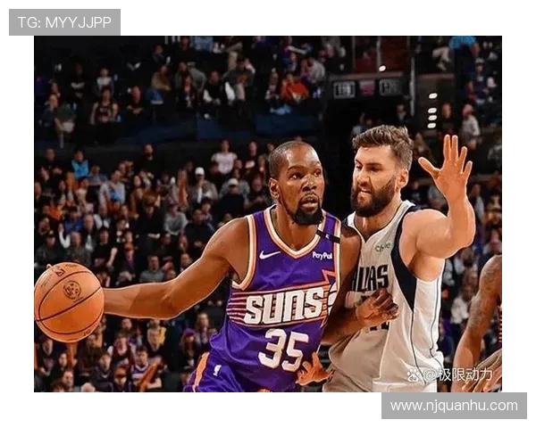 篮球世界杯决赛惊心动魄 美国队凭借关键时刻表现逆袭战胜法国夺冠