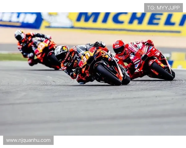 MotoGP赛季最新动态：意大利站争夺激烈 多位车手冲击积分榜首