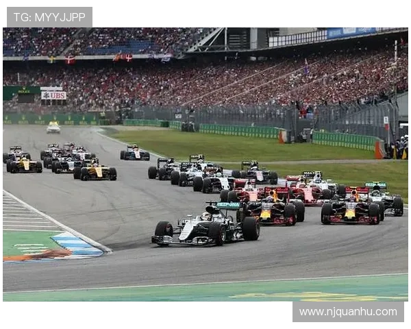 新赛季F1车队竞争加剧车手转会动态引发全球车迷热议潮持续升温