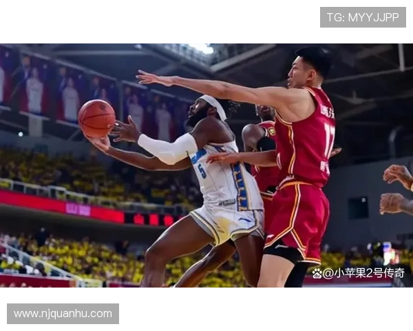 中国男篮关键战逆转取胜晋级国际大赛八强再燃希望全队表现出色引发热议