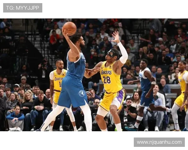 浓眉砍下30分带领湖人逆转胜勇士 詹姆斯全场表现稳定 浓眉砍下30分带领湖人逆转胜勇士 詹姆斯全场表现稳定